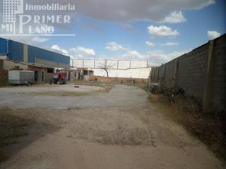 Terrain résidentiel à Tomelloso. Solar con 1.074 m2, con 35 m de fachada en avda principe alfonso