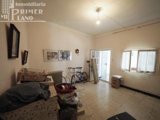 Casa a Tomelloso. Se vende casa para derribar o reformar en cespoz y mina, junto a