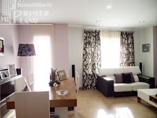 Maison jumelée à Tomelloso. Casa de lujo 303 m2  ahora puede ser tuya por 205.000 junto avda