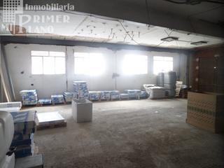 Location Local commercial à Tomelloso. Local comercial a dos calles de 715 m2 junto a avda don antonio