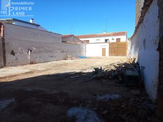 Terreny residencial a Tomelloso. Solar con 487 m2 de suelo en calle la paz !