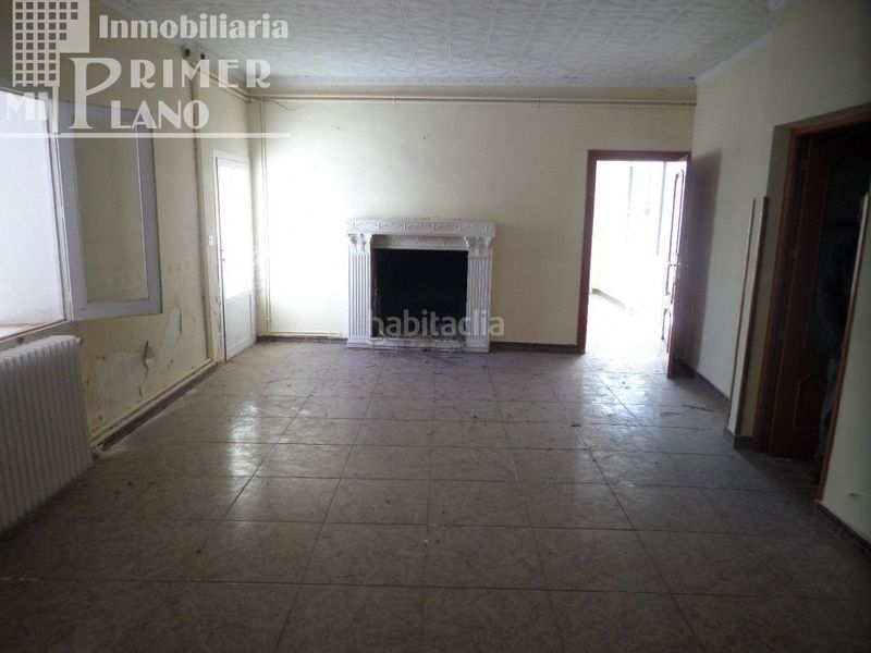 Foto b0da9f53-6337-464e-ad7a-836e0aad5491. Casa amb aparcament a Tomelloso