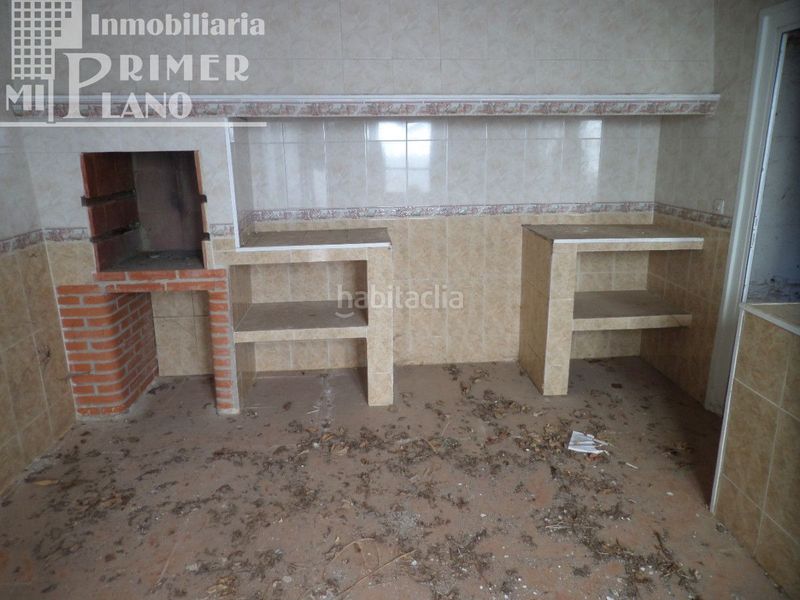 Foto d44e543b-b94a-42d0-8903-8ad4d6e3f255. Casa amb aparcament a Tomelloso