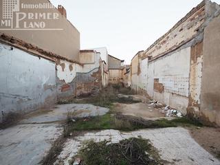 Terreny residencial a Tomelloso. Se vende solar de 209 metros cuadrados con 20 metros de fachada