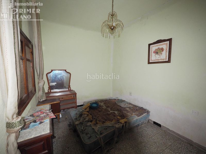 Foto c1cdeffa-52a3-4c59-9008-ad8c2d1a7d77. Casa a Tomelloso