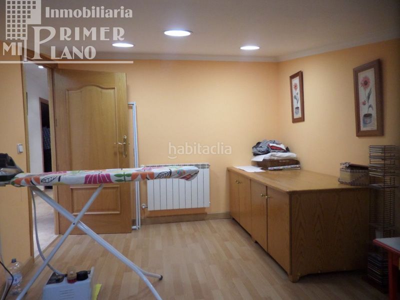 Foto e81fee8b-3ff8-4995-bafc-4f82fda2a9fc. Casa amb calefacció aparcament a Argamasilla de Alba