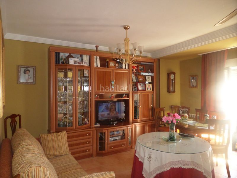 Foto fbf8185b-9cf1-43ad-a819-b91941e2dc3e. Pis amb aparcament a Tomelloso