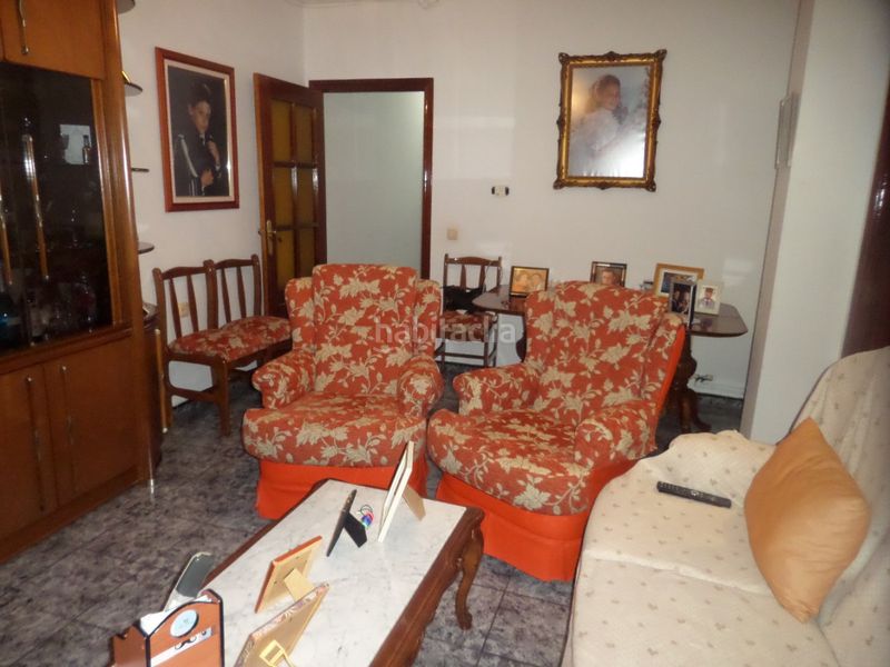Foto b751a5f9-3a43-466d-97d3-94c6ea4a2b10. Piso en Tomelloso