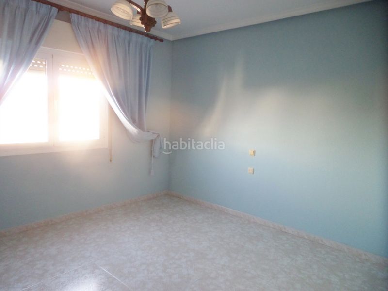 Foto c285347e-ccc0-4783-9141-b3a209f5ee00. Casa a Tomelloso