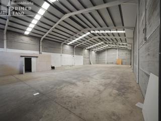 Nau industrial a Tomelloso. Se vende o alquila nave junto a la avenida principe alfonso en e