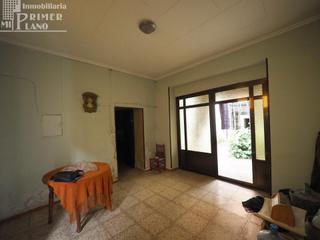 Maison à Tomelloso. Casa de planta baja para reformar o derribar con 213 metros cuad