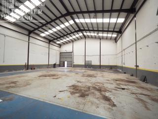 Nau industrial a Tomelloso. Oportunidad! espectacular nave, con 528m2, a pie de carretera, d
