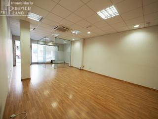 Lloguer Local Comercial a Tomelloso. Espectacular local comercial en alquiler en calle socuellamos, l