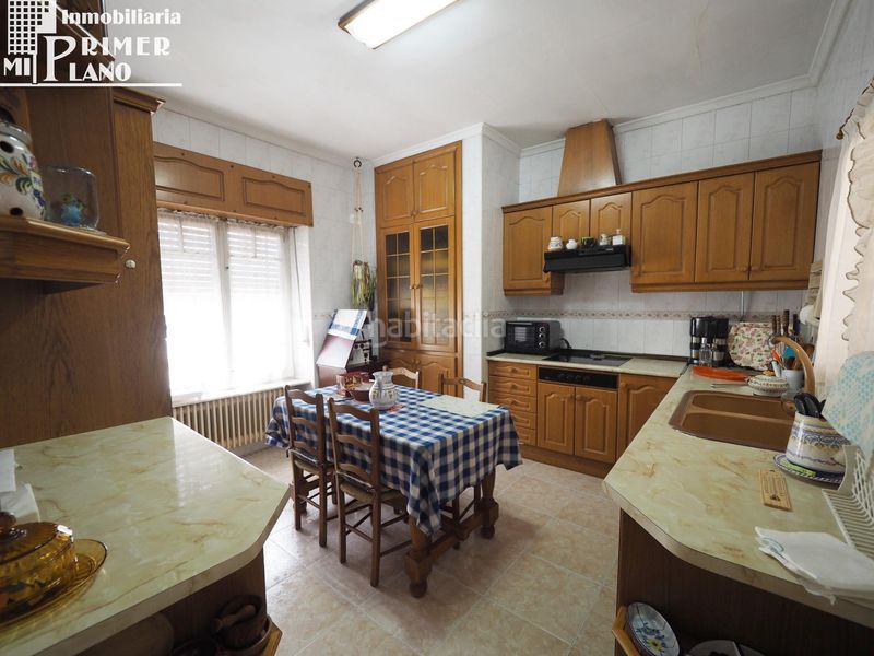 Foto cf9eb5d4-0e40-42aa-8ef2-b3f098d35724. Casa amb calefacció aparcament a Tomelloso