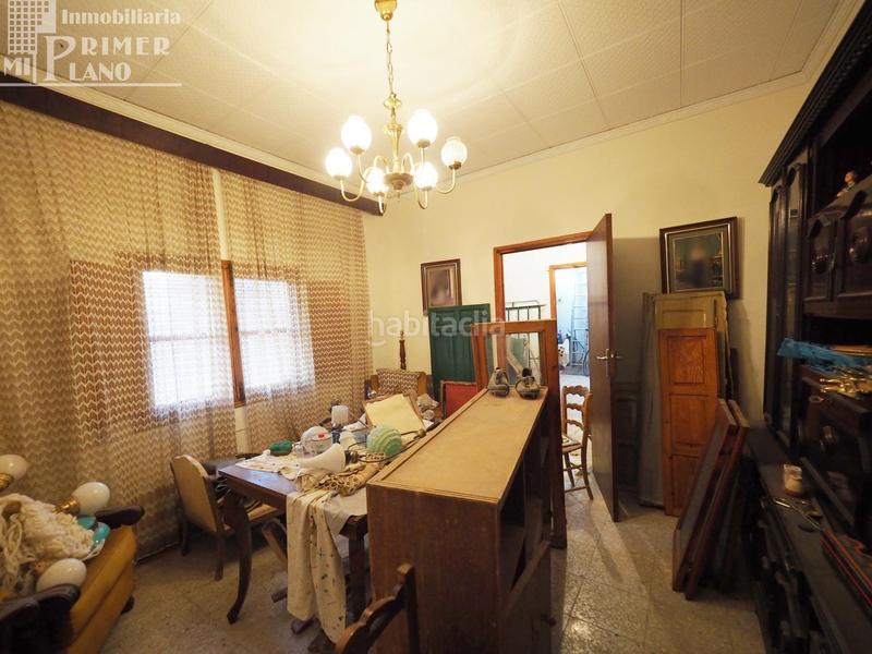 Foto 2a507464-3d4a-4611-94e8-7a3ad98569a8. Casa amb aparcament a Tomelloso