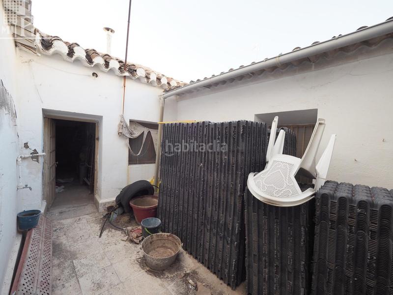 Foto dda748e3-1799-43f3-be39-9cdfaf187a30. Casa amb aparcament a Tomelloso
