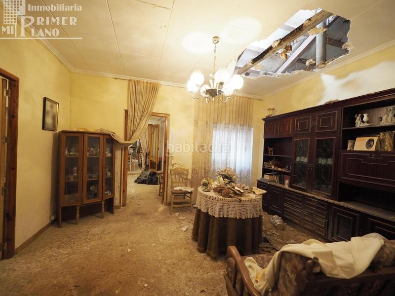 Foto f0ca1a5b-3eed-4f09-b324-943663127f48. Casa amb aparcament a Tomelloso