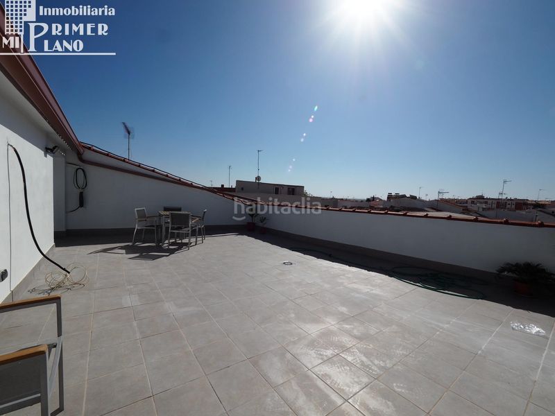 Foto a8cae454-a8e5-4660-8ed7-7452fae49c5a. Casa amb calefacció aparcament a Tomelloso