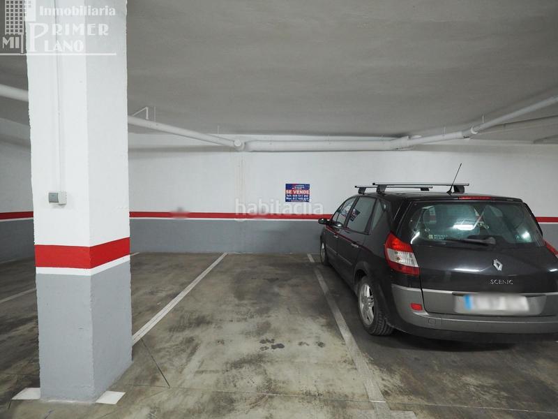 Foto c75c2ac7-9679-4a44-b7a9-71463f980e30. Aparcament cotxe a Tomelloso