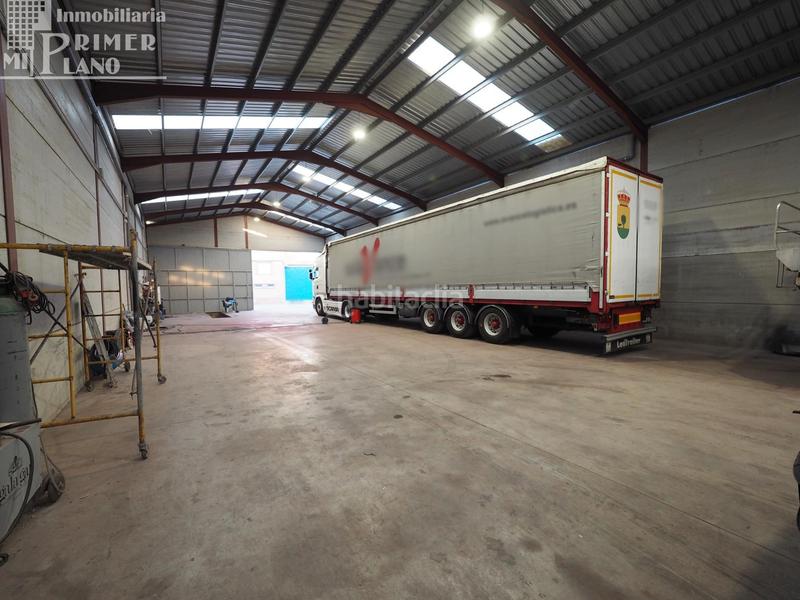 Foto 6e5a006a-4306-4384-85a9-7748d4882b13. Nau industrial a Tomelloso
