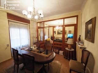 Casa a Tomelloso. Vivienda junto a don victor peñasco, de 6 dorm y 2 baños y 400 m