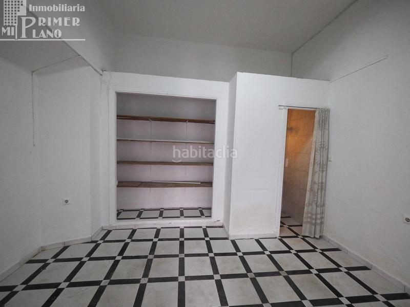 Foto e91dfd8e-e613-4e8a-889e-a94f1c5aa0ff. Alquiler local comercial local en alquiler en la zona centro en Tomelloso