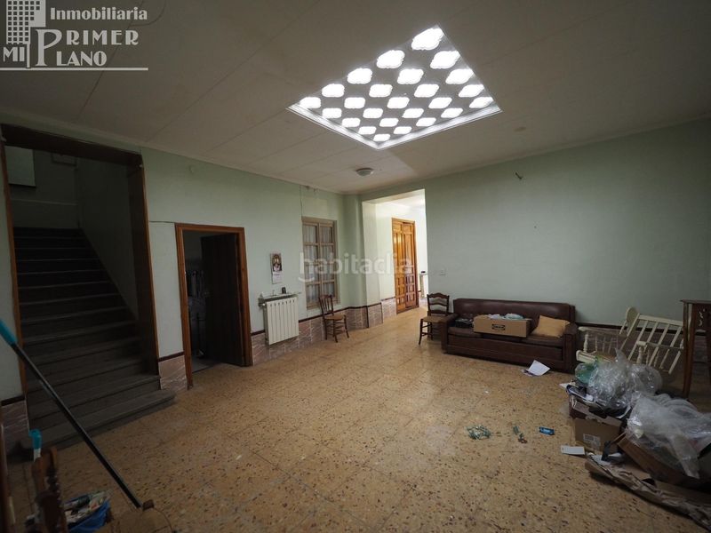 Foto dcec8a71-f17f-4cfa-bee2-42332c852bc9. Casa amb aparcament a Tomelloso