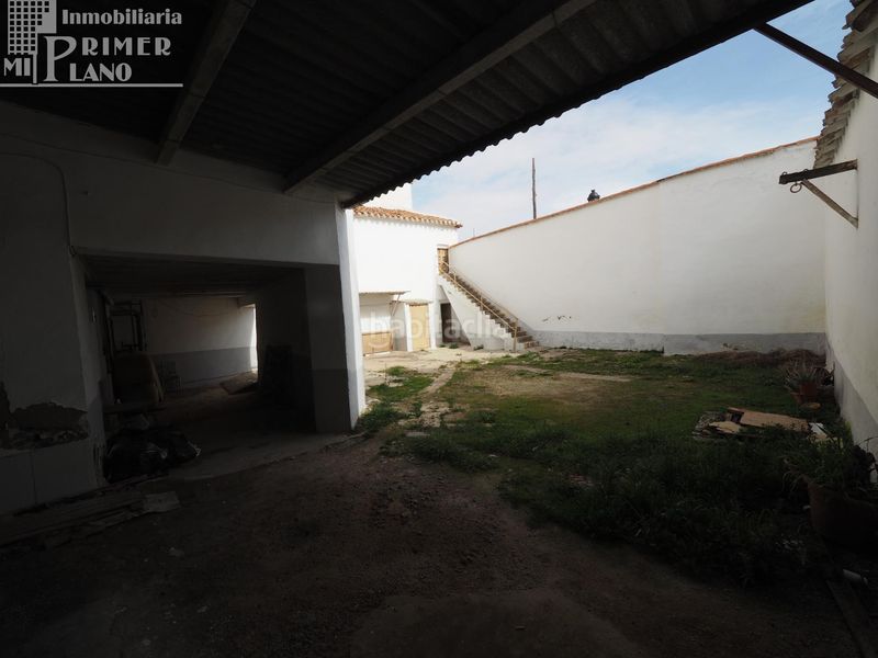 Foto dcfb6e27-8f43-4869-9c66-dad0f68568af. Casa amb aparcament a Tomelloso