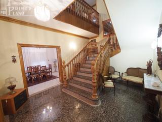 Casa en Tomelloso. Casa en pleno centro de tomelloso, de 5 dorm, 4 baos, garaje, p