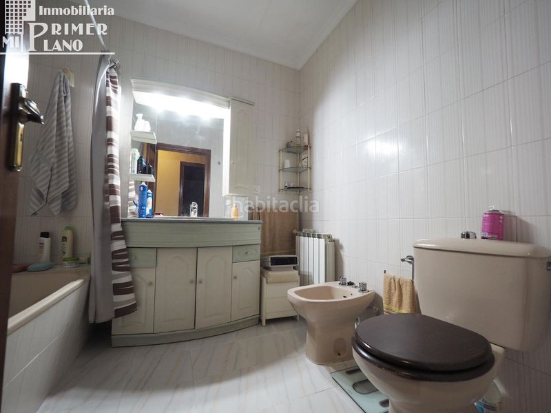 Foto 30521548-889e-4fe0-9f64-96b856a2c23a. Casa amb calefacció aparcament a Tomelloso