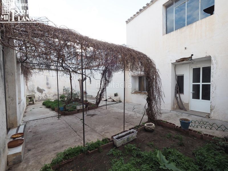 Foto 1054c5d0-def3-4c6b-b69c-09d898ee35c3. Casa amb calefacció aparcament a Tomelloso