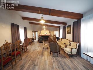 Chalet à Tomelloso. Se vende chalet en carretera de ossa de montiel con olivar a 8 k