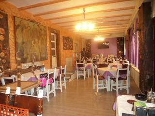 Local Comercial a Argamasilla de Alba. Se traspasa cafebar  restaurante en argamasilla de alba en perfe
