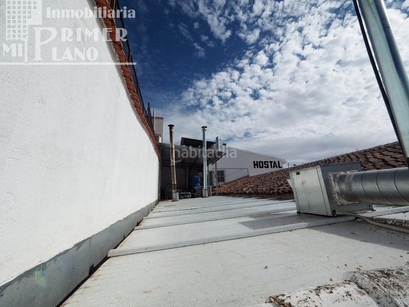 Foto 7bf70260-2113-44a5-8faf-24609786b69e. Building in Solana (La)