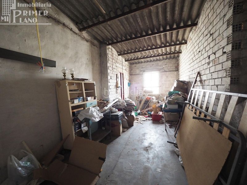 Foto fa833561-3e9a-4921-ad81-be4041f918aa. Casa amb aparcament a Tomelloso
