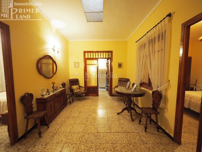 Foto 38292f5a-2f07-411e-aa10-5fd8896c2d8c. Casa amb aparcament a Tomelloso