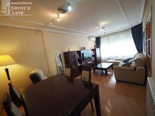 Maison jumelée à Tomelloso. Magnífico chalet adosado en la zona de institutos de tomelloso