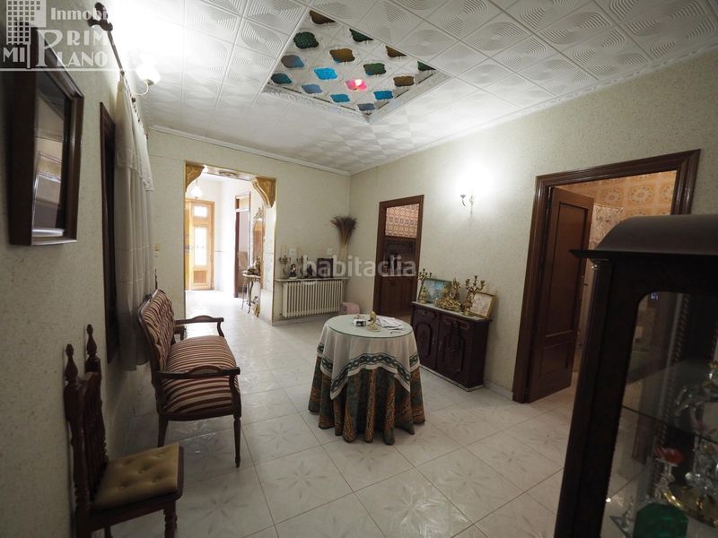 Foto 297418e8-2489-4458-9d24-38217c3c4b55. Casa amb aparcament a Tomelloso