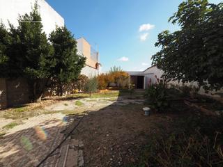 Terreno residencial en Tomelloso. Solar en venta en tomelloso, zona calle manterolacalle amparo