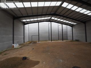 Miete Geschäftsraum in Tomelloso. Se alquila nave en tomelloso ideal para local y comercio con 400
