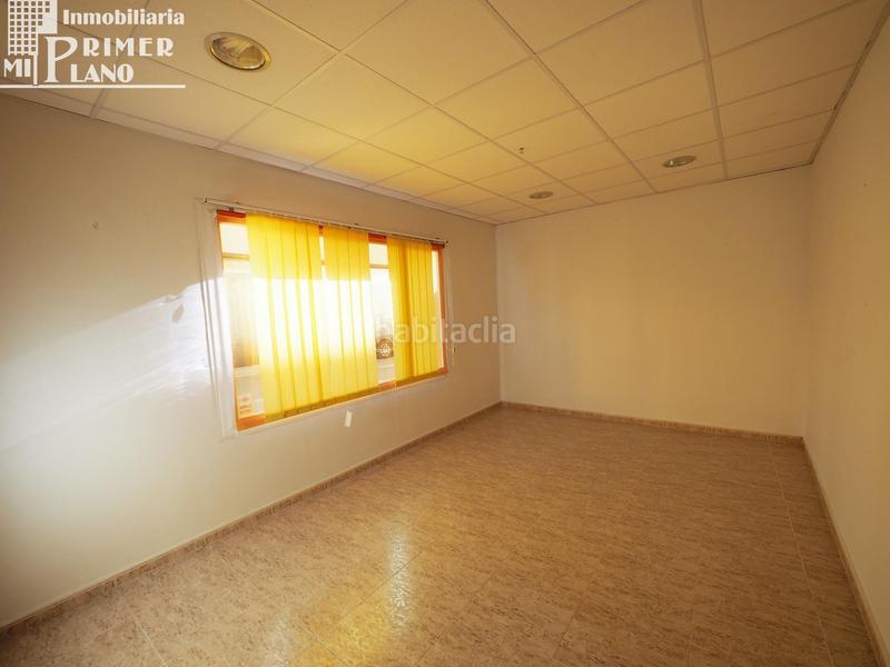 Foto f1c76658-5a3b-447b-a10b-01d43fd5ad63. Geschäftsraum in Tomelloso