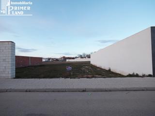Terreny residencial a Tomelloso. Terreno urbano en venta en tomelloso  ubicación estratégica en z