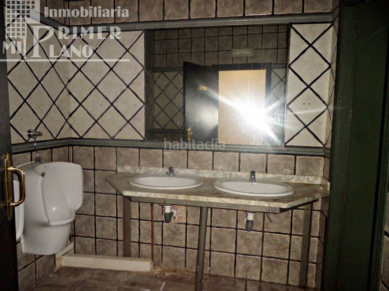 Foto 0c74a957-7095-40cb-91cf-eb55f6624edb. Local comercial a Tomelloso