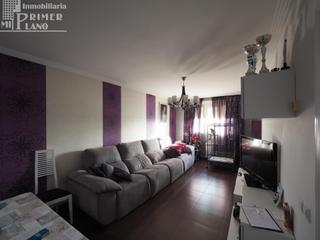 Piso en Tomelloso. Oferta! piso de 3 habitaciones y 2 baños en calle jerez tomellos