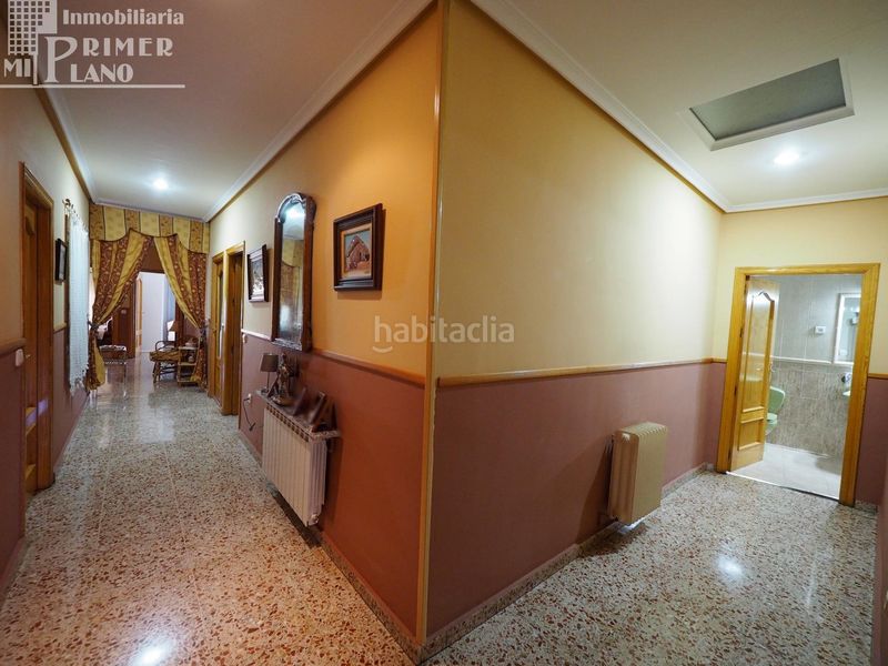 Foto cb7a4c88-fe9c-4c35-925a-8bf5036286c2. Casa amb calefacció aparcament a Tomelloso