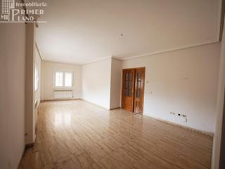Semi detached house in Tomelloso