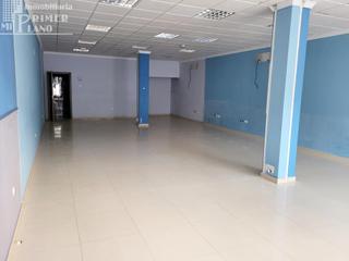 Location Local commercial à Tomelloso. Local comercial en venta o alquiler en tomelloso, zona garcia pa