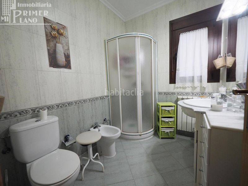 Foto 99682238-6b0d-45c7-acb6-cbac6048d015. Casa adossada amb calefacció aparcament a Tomelloso