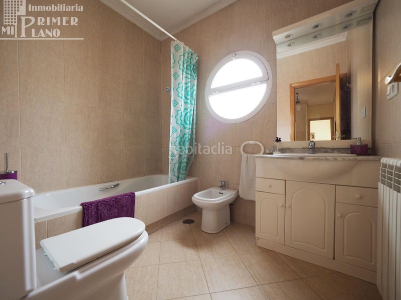 Foto 0c5fb0ad-17d7-4e0b-8846-ed667c73d354. Casa adossada amb calefacció aparcament a Tomelloso