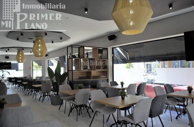Foto cccc508a-9a75-4bc2-ae8a-e402351dcd2a. Local comercial a Tomelloso